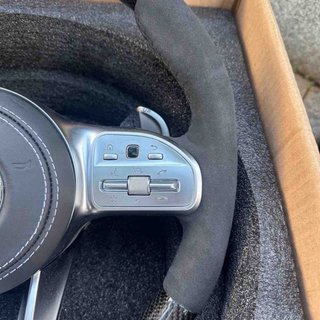 Volante Mercedes-AMG Fibra de Carbono