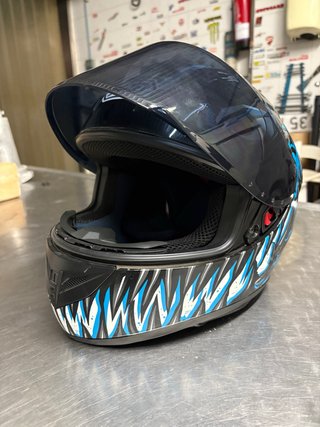 Casco Moto Integral con Diseño Gráfico