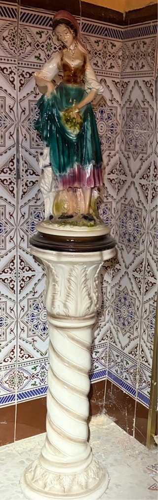 Pedestal Columna Romana Adorno