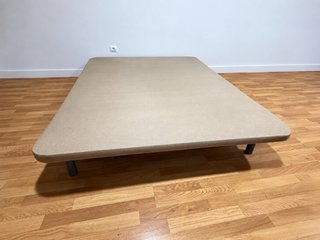 Base tapizada/somier beige y gris 150x190