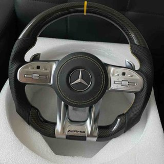 Volante Mercedes-AMG Fibra de Carbono
