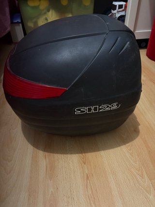 Baúl de moto Shad