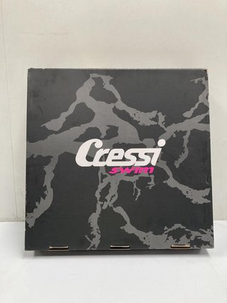 Nuevo Neopreno Cressi Swim 4/3/2 mm Talla L