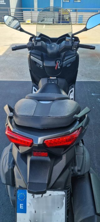 Yamaha XMAX 400 ABS