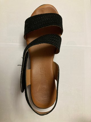 Sandalias Negras con Plataforma