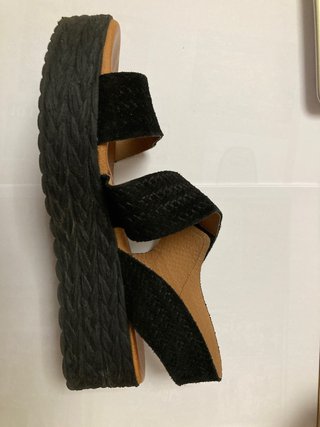 Sandalias Negras con Plataforma