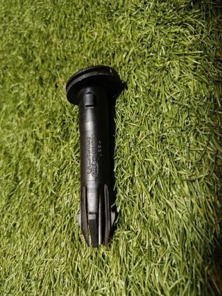 Guia reposacabezas golf mk1 cabrio