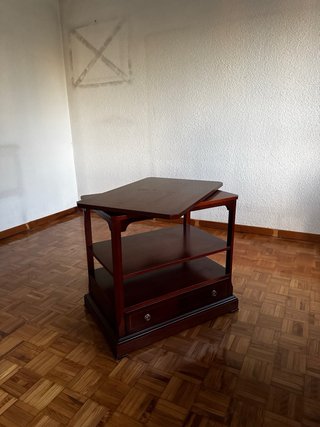 Mueble TV o Mesa Auxiliar de Madera