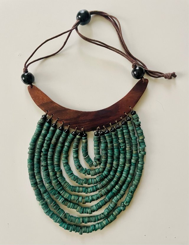 Collana etnica multifilo legno