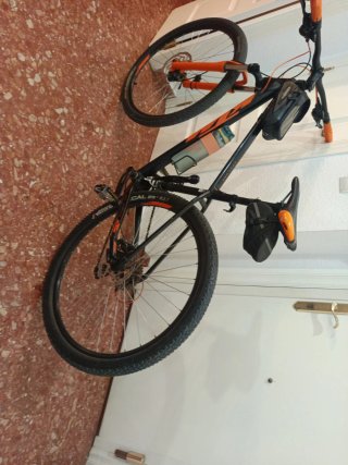 Bicicleta de montaña KTM
