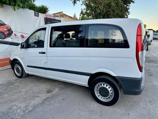Mercedes-Benz Vito 2010
