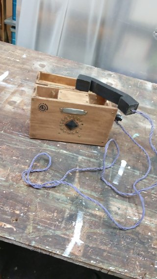 Réplica Teléfono Campaña Atrezzo