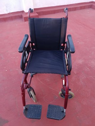 Silla de ruedas sin motor