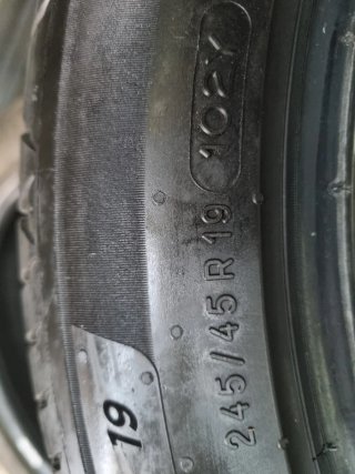 2 Neumáticos  Michelin  E Primacy 245/45R19 102Y