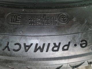 2 Neumáticos  Michelin  E Primacy 245/45R19 102Y