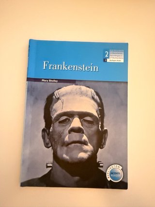 Libro de lectura “ Frankistein” en inglés.