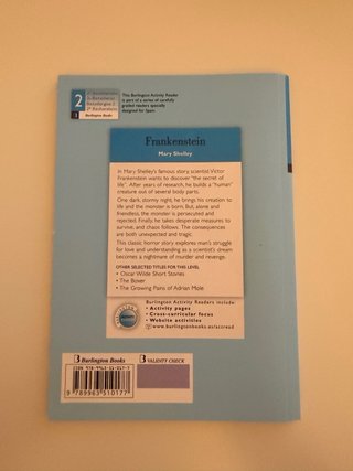 Libro de lectura “ Frankistein” en inglés.