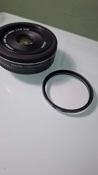 Objetivo Canon EF-S 24mm f/2.8 STM