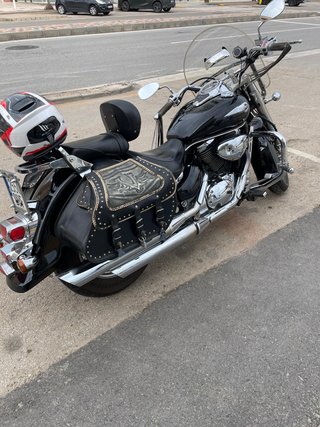 Suzuki Intruder Volusia 800