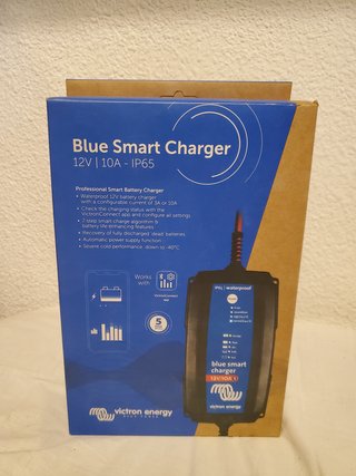 Cargador Baterías Victron Blue Smart IP65 12V 10A