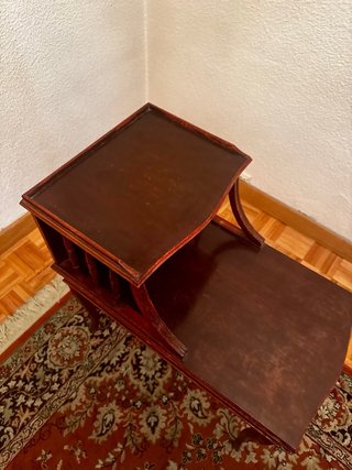 Mesa auxiliar / telefonera vintage de dos niveles
