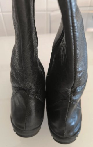 Botas Pele Genuína Preta Fabrico Português 36