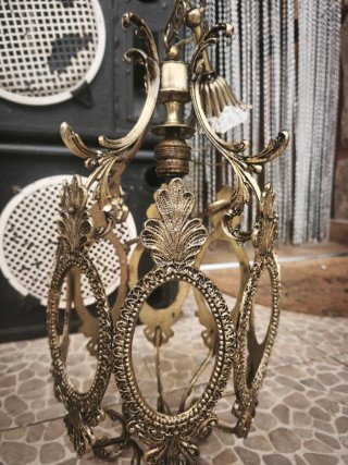 Lámpara de Bronce Antigua