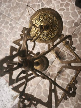 Lámpara de Bronce Antigua