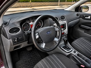 Ford Focus 1.6 Trend Automático 100 CV