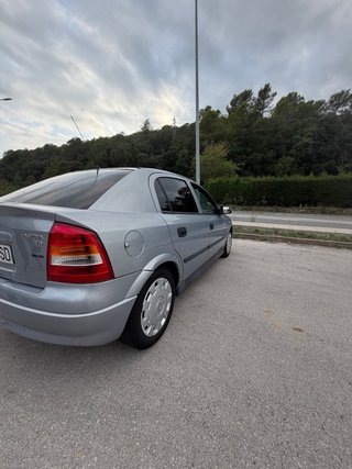 Opel Astra 2002
