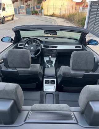 BMW E93 320i Cabrio M