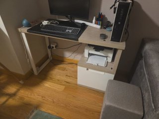 Escritorio moderno madera y blanco