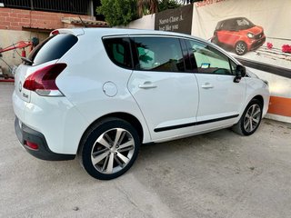 Peugeot 3008 2015