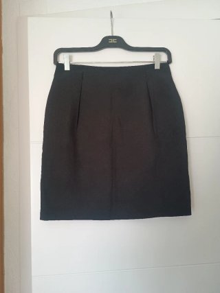 Falda negra Talla 38 H&M