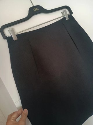 Falda negra Talla 38 H&M