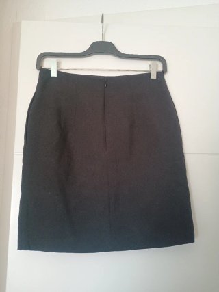 Falda negra Talla 38 H&M