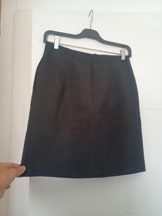 Falda negra Talla 38 H&M