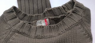 Jersey Bershka Verde Oscuro