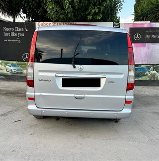 Mercedes-Benz Viano 2010