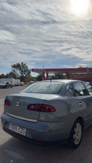 SEAT Cordoba 2004