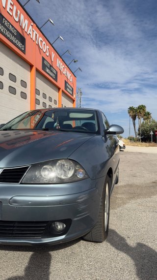 SEAT Cordoba 2004