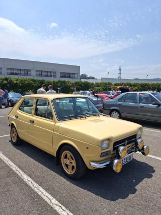 SEAT 127 1975