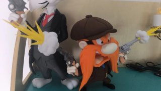 Figura Sam Bigote Pistolas