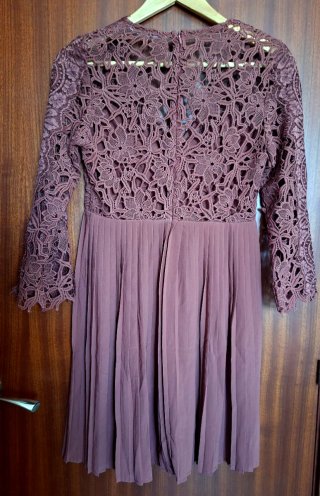 Vestido Zara encaje burdeos XS