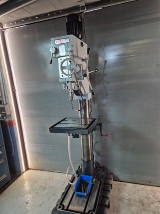 TALADRO DE COLUMNA