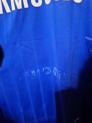 2 Camisetas de Fútbol: Chelsea y Fulham