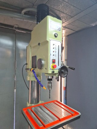 TALADRO DE COLUMNA