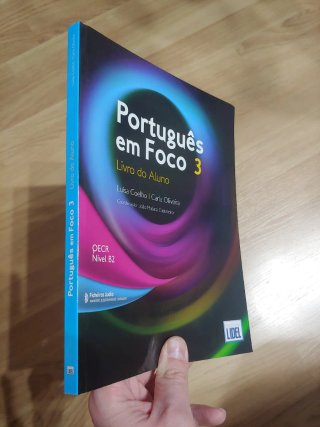 Português em foco 3 livro do aluno : nível B2