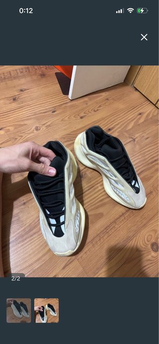 Zapatillas Adidas Yeezy 700 V3 CAMBIO O VENDO