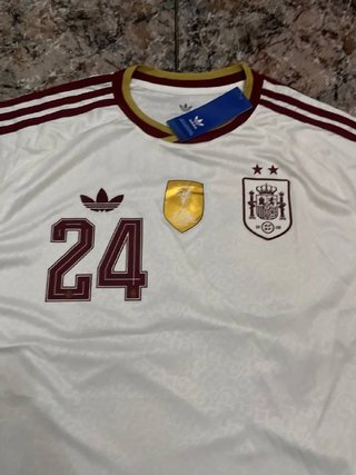 Camiseta España 2a equipación - Cucurella